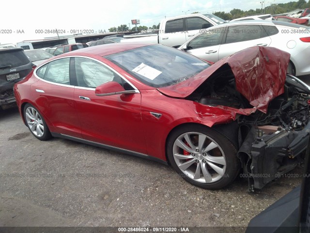 Tesla Model s (2015)