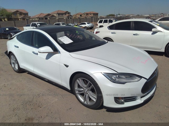 Tesla Model s (2016)