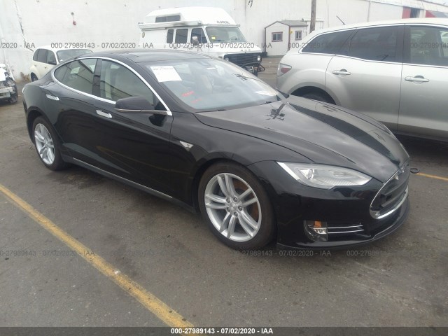 Tesla Model s (2015)