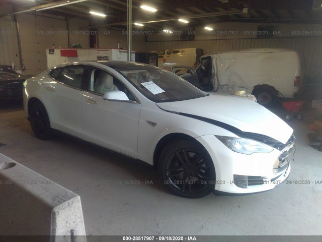 Tesla Model s (2015)