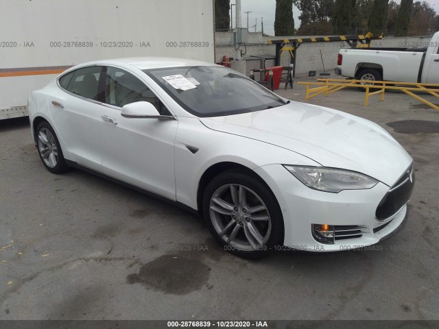 Tesla Model s (2015)