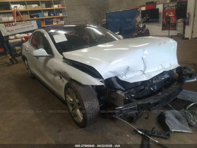 Tesla Model s (2016)