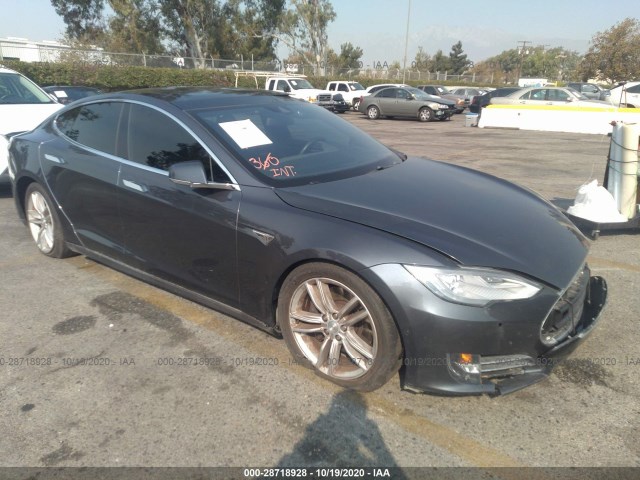 Tesla Model s (2016)