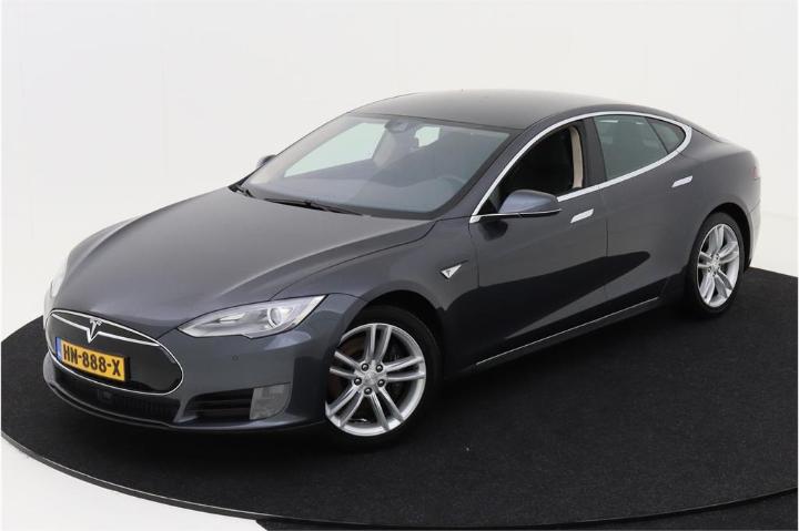 Tesla Model (2015)