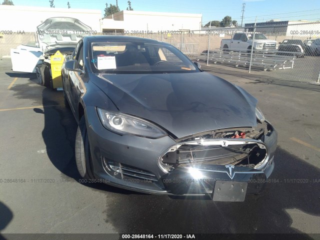Tesla Model s (2014)