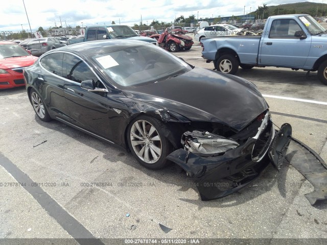 Tesla Model s (2015)