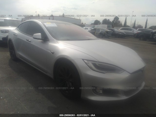 Tesla Model s (2017)