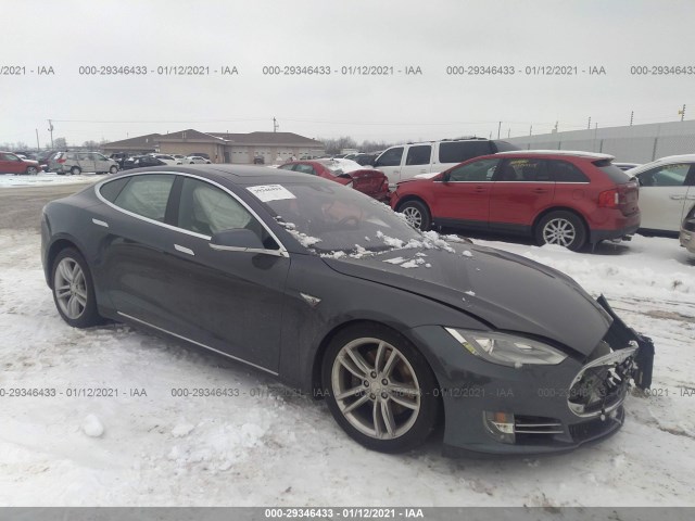 Tesla Model s (2016)