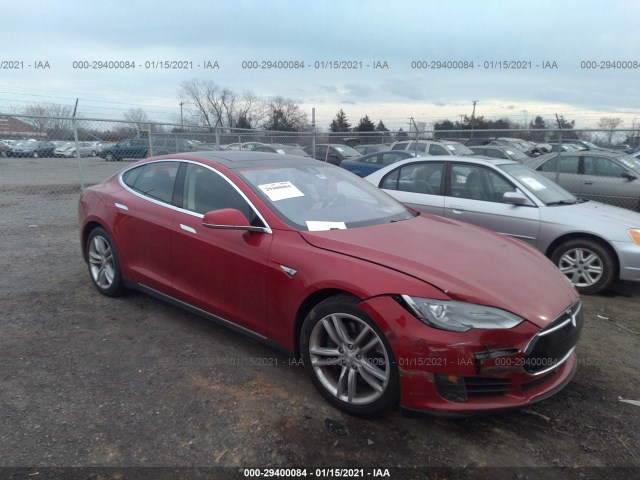 Tesla Model s (2015)