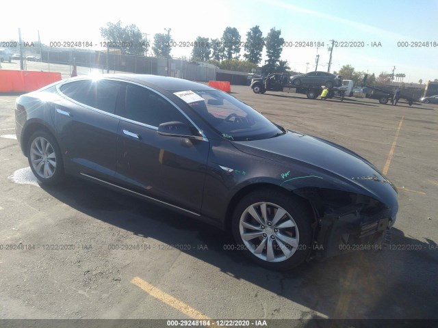 Tesla Model s (2016)