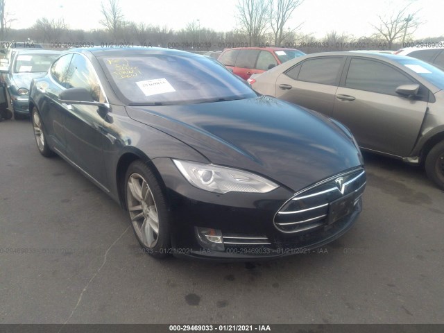 Tesla Model s (2015)