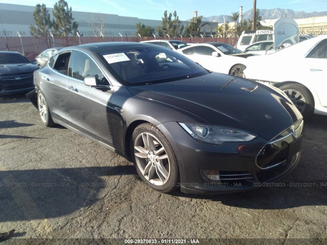 Tesla Model s (2016)