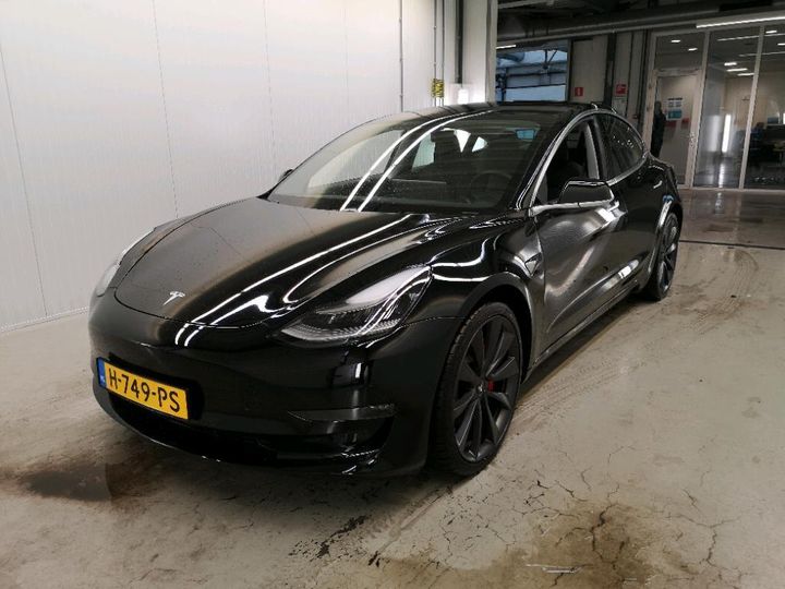 Tesla 3 (2020)