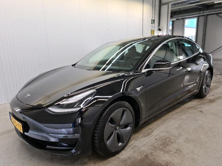Tesla 3 (2020)