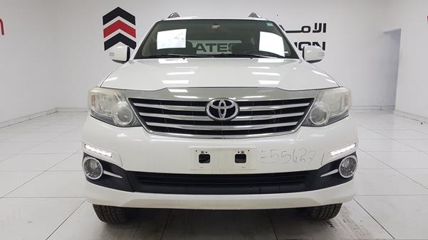 Toyota Fortuner (2015)