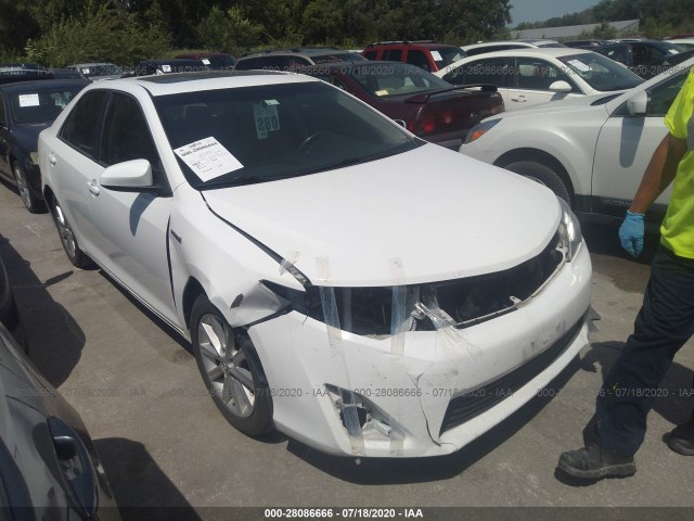 Toyota Camry hybrid (2012)