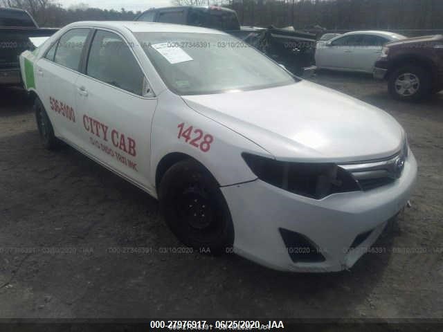 Toyota Camry hybrid (2012)