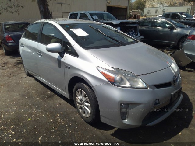 Toyota Prius plug-in (2013)