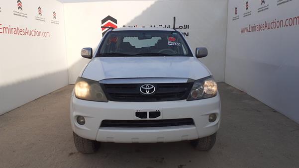 Toyota Fortuner (2006)