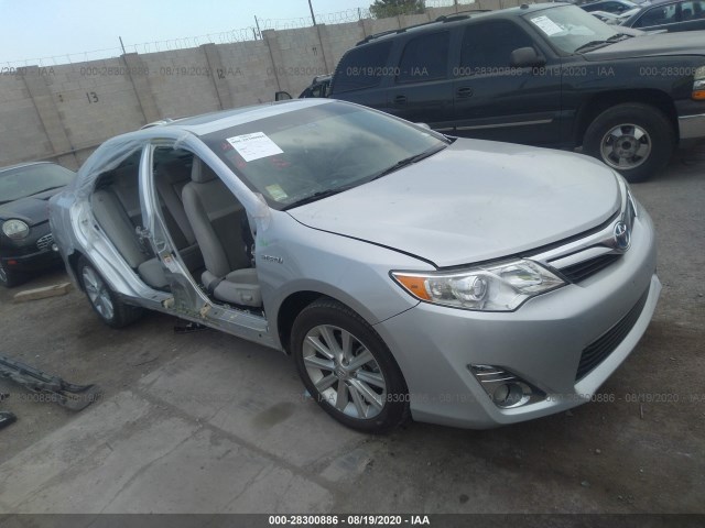 Toyota Camry hybrid (2012)