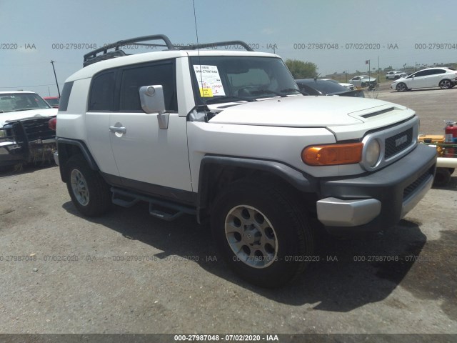 Toyota Fj cruiser (2012)