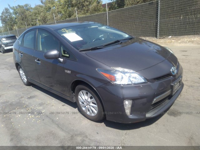 Toyota Prius plug-in (2012)