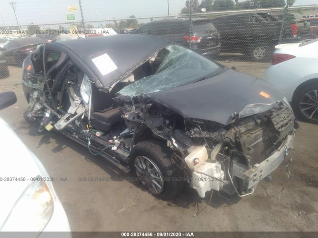 Toyota Prius plug-in (2015)