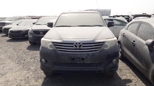 Toyota Fortuner (2013)