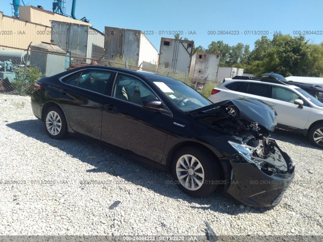 Toyota Camry hybrid (2015)
