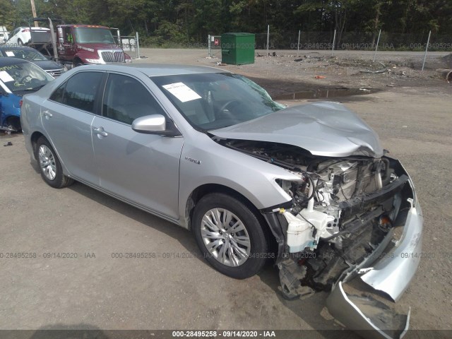 Toyota Camry hybrid (2012)