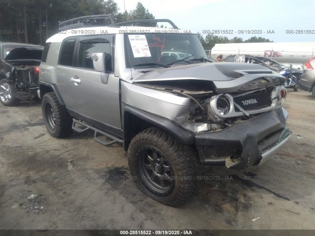 Toyota Fj cruiser (2010)