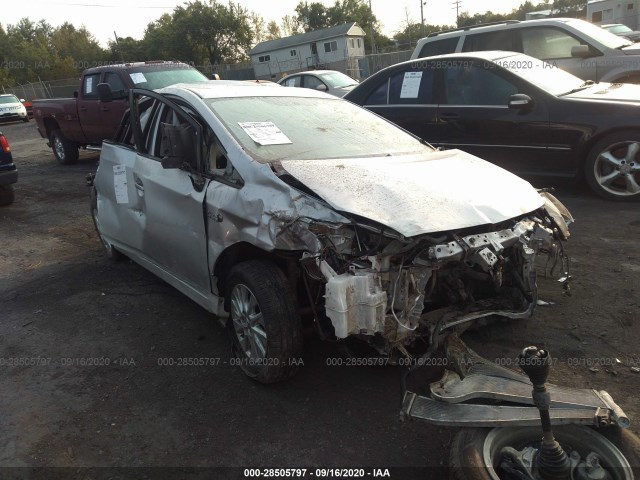 Toyota Prius plug-in (2014)