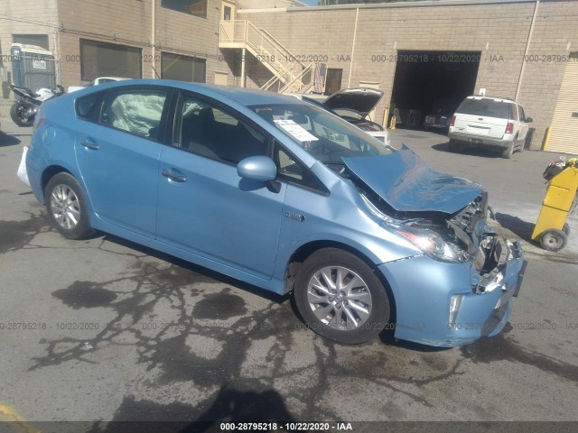 Toyota Prius plug-in (2014)