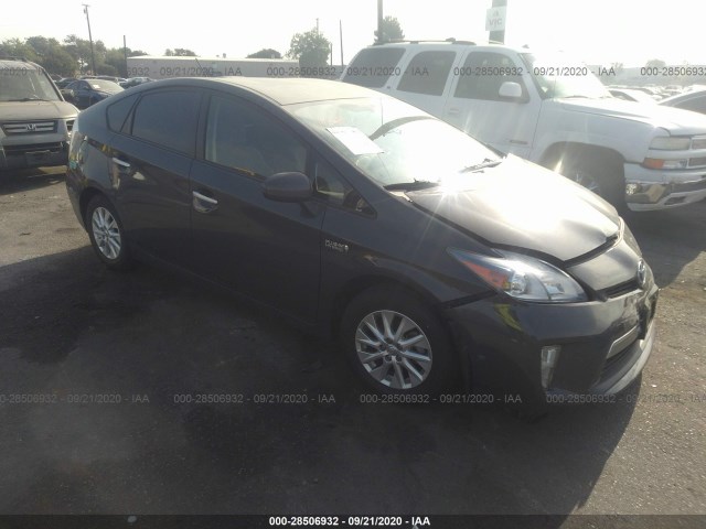 Toyota Prius plug-in (2012)