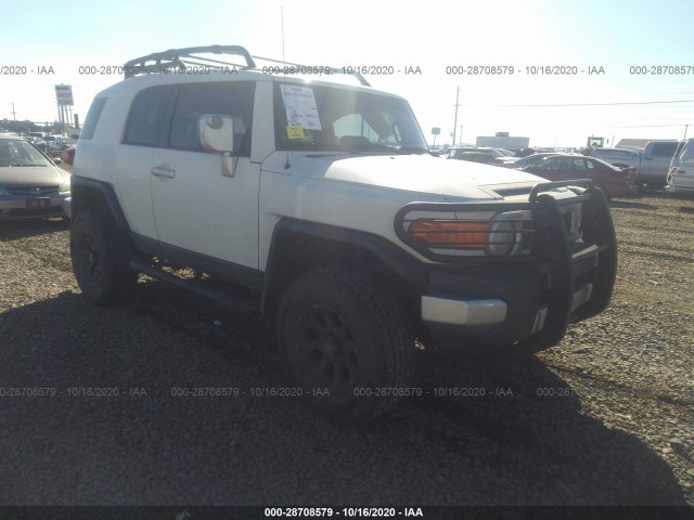 Toyota Fj cruiser (2010)