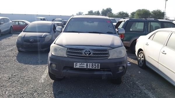 Toyota Fortuner (2011)