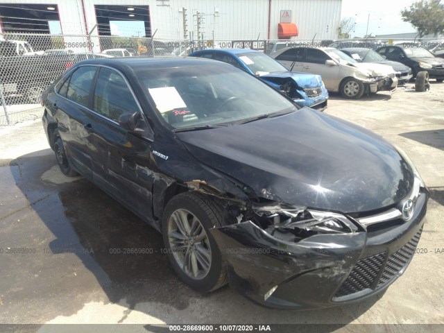 Toyota Camry hybrid (2015)