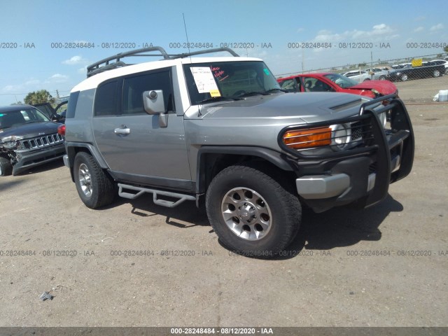 Toyota Fj cruiser (2012)