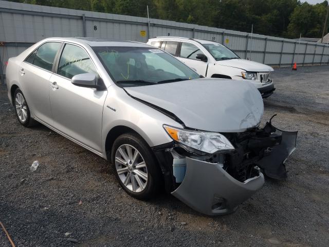 Toyota Camry hybr (2012)