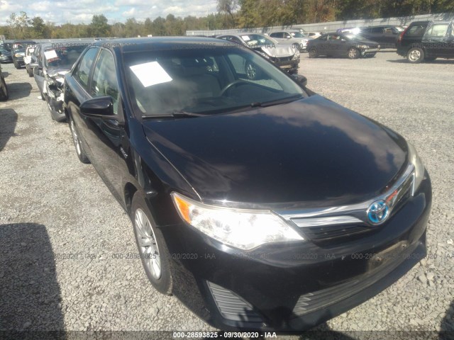 Toyota Camry hybrid (2012)