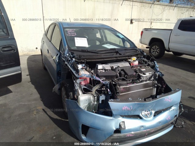 Toyota Prius plug-in (2014)