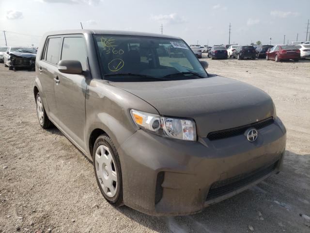 Toyota Scion xb (2012)