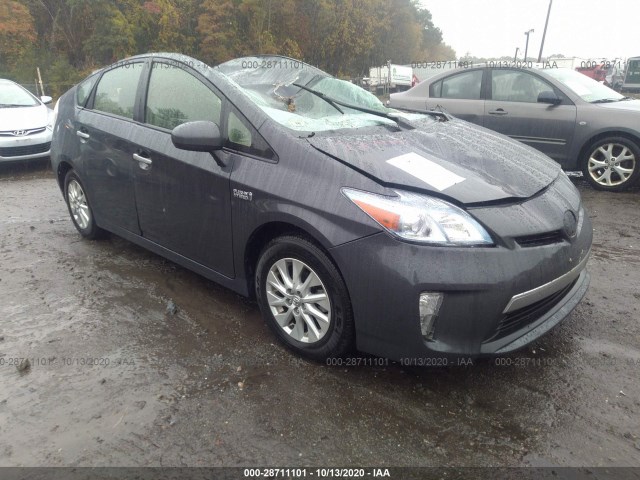 Toyota Prius plug-in (2013)