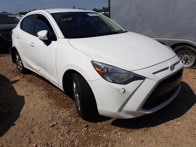 Toyota Scion ia (2016)