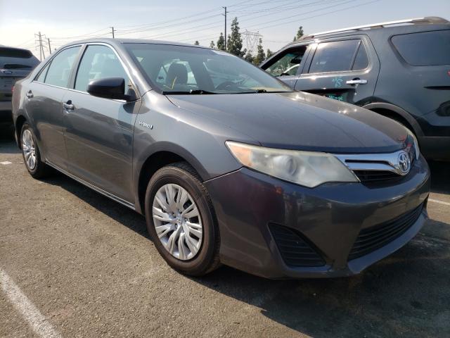 Toyota Camry hybr (2012)