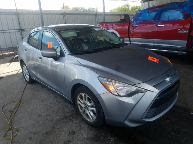 Toyota Scion ia (2016)