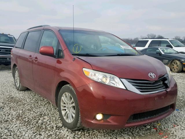 Toyota Sienna xle (2011)