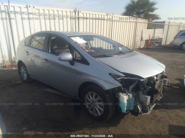 Toyota Prius plug-in (2014)