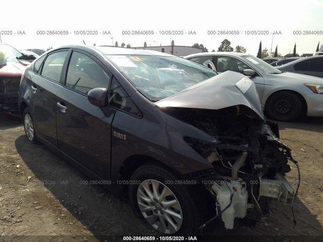 Toyota Prius plug-in (2014)