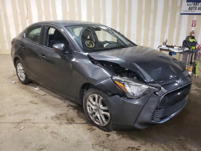 Toyota Scion ia (2016)